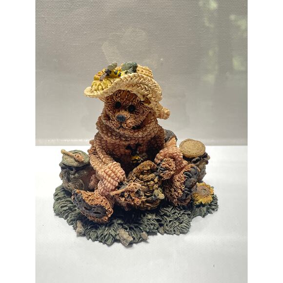 Vintage 1994 Boyd's Bears and Friends Figurine Style 2260 Bailey Honey Bear - Picture 1 of 8